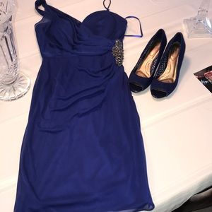 Beautiful Blue Cache Dress size 4